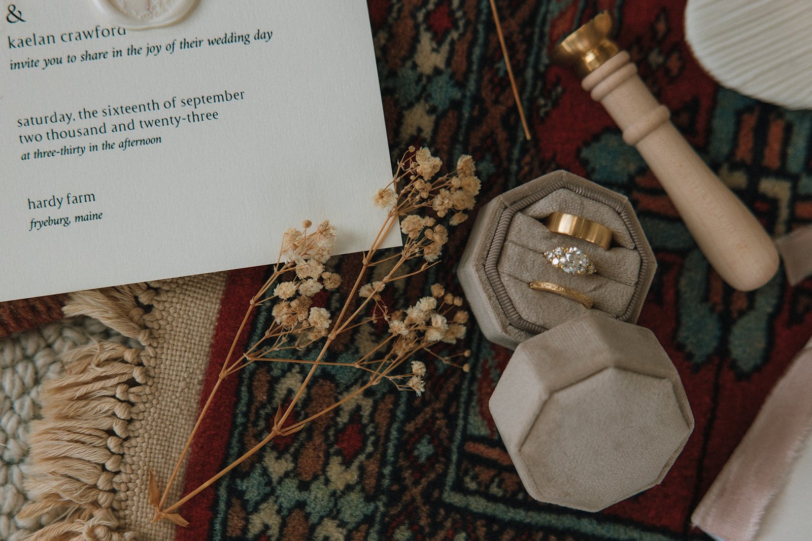 Stunning detail shot of a dreamy wedding day