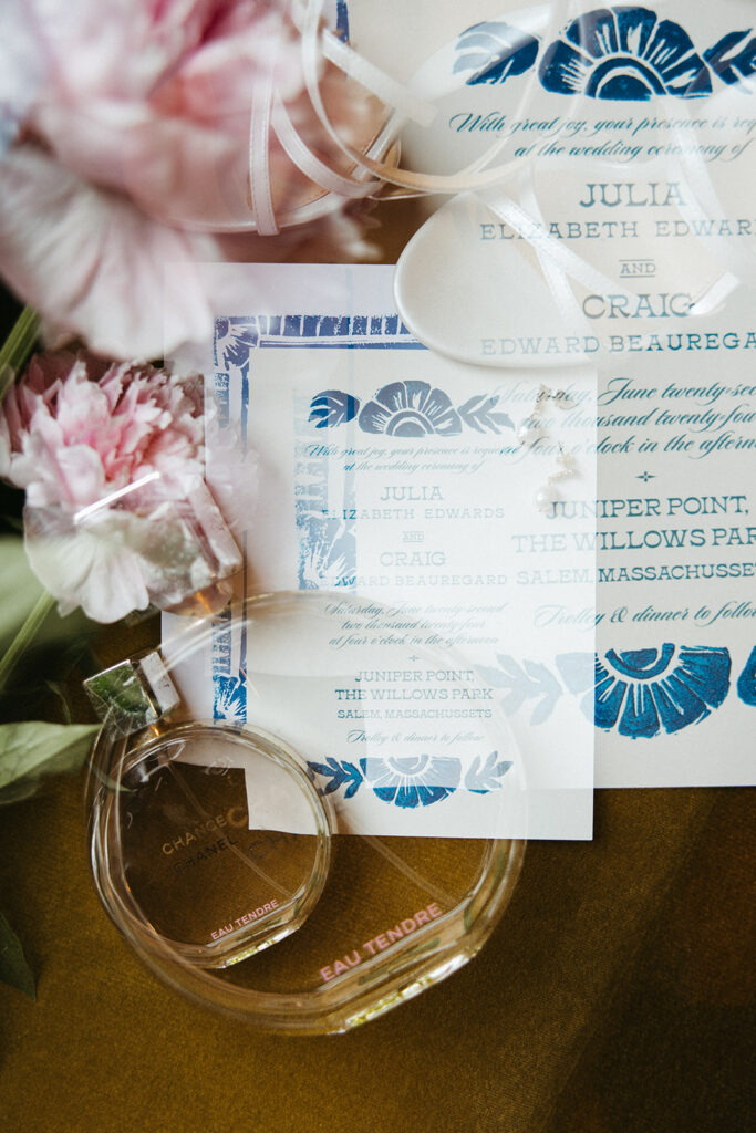 creative wedding detail photos