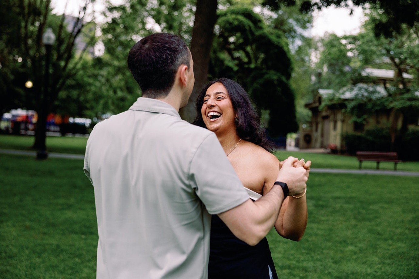 photos of boston common for an engagement session