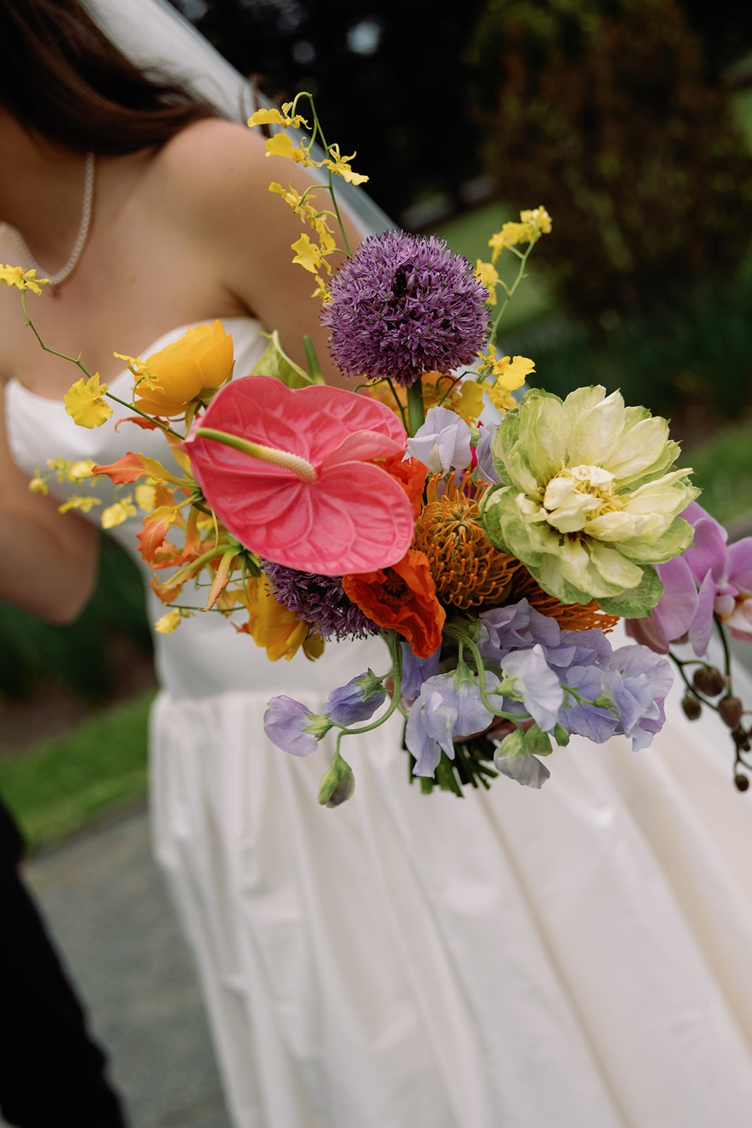 gardens at elm bank wedding flowers