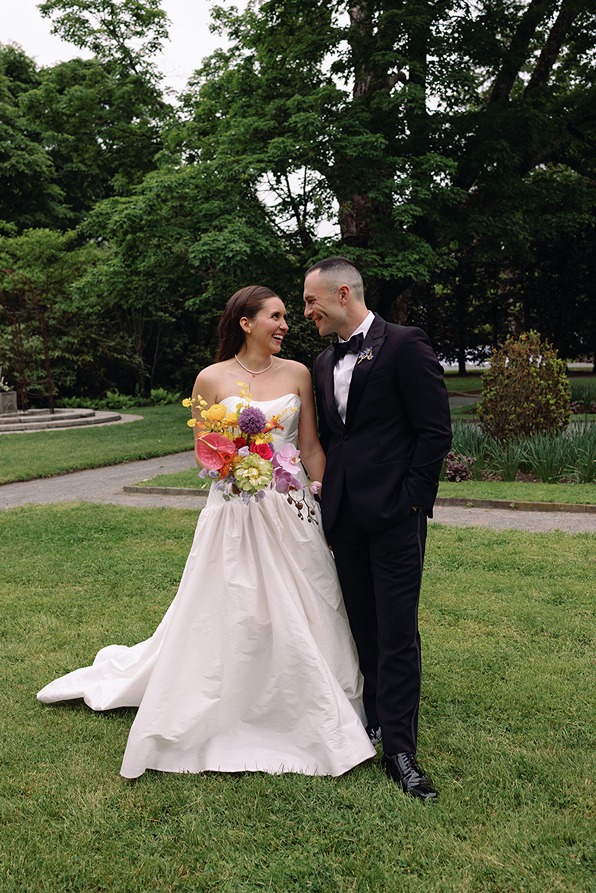 portraits at the gardens at elm bank wedding space