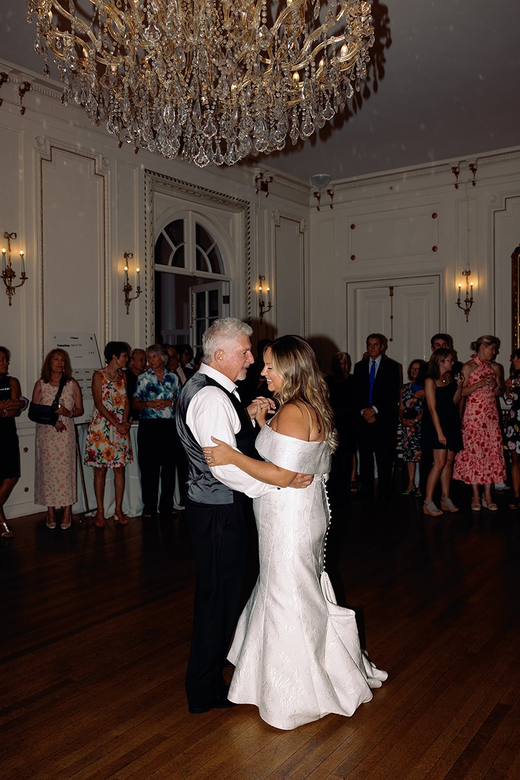 a tupper manor berverly wedding ballroom space